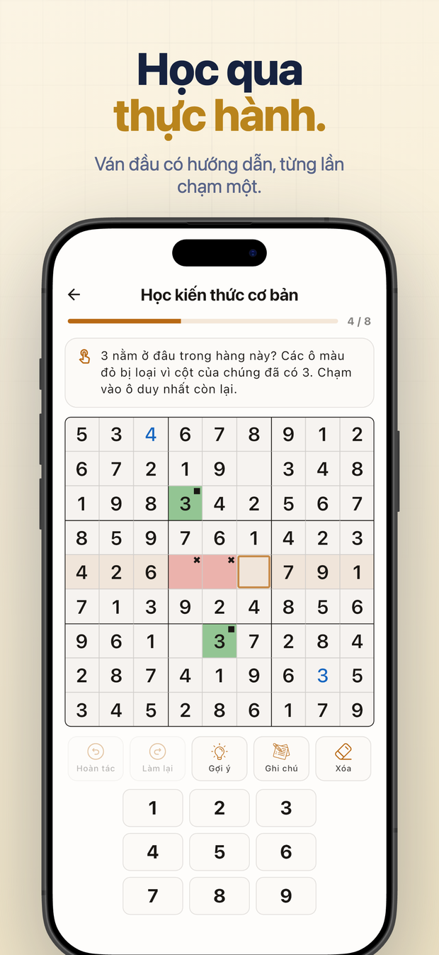 Học qua thực hành. Ván đầu có hướng dẫn, từng lần chạm một.